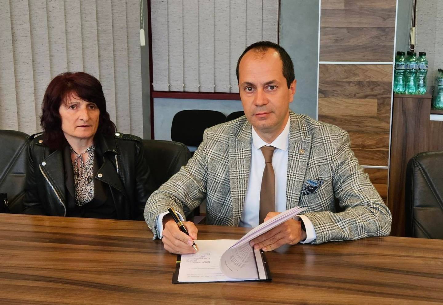  Кметът на Враца Калин Каменов 